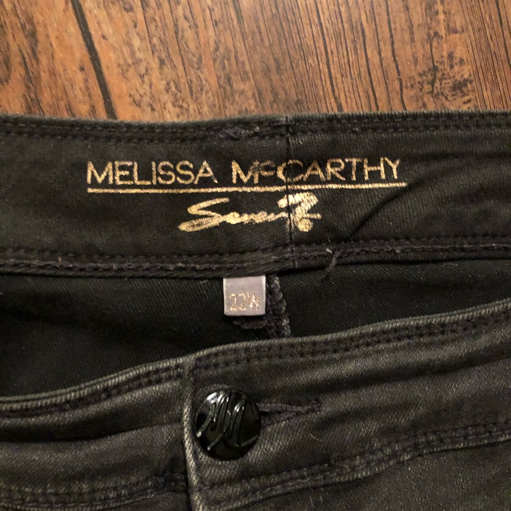 Seven7 Black Skinny Jeans - Picture 2 of 3